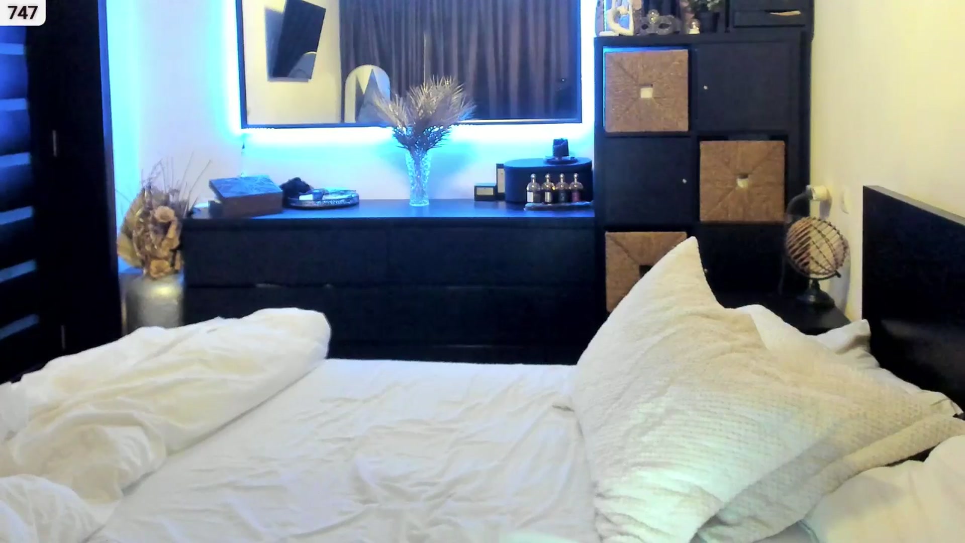 Gallery image thumbnail from EndlesssJoy's myfreecams stream on, 11/30/2025, 07:35 image 9 of 20