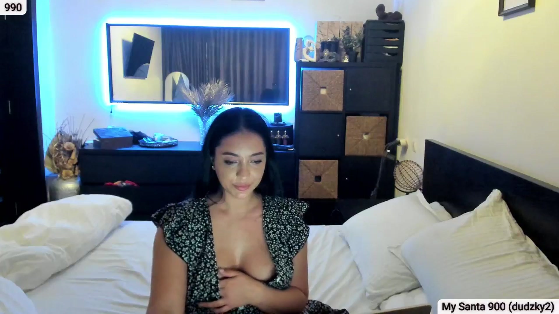 Gallery image thumbnail from EndlesssJoy's myfreecams stream on, 12/08/2025, 07:52 image 8 of 20