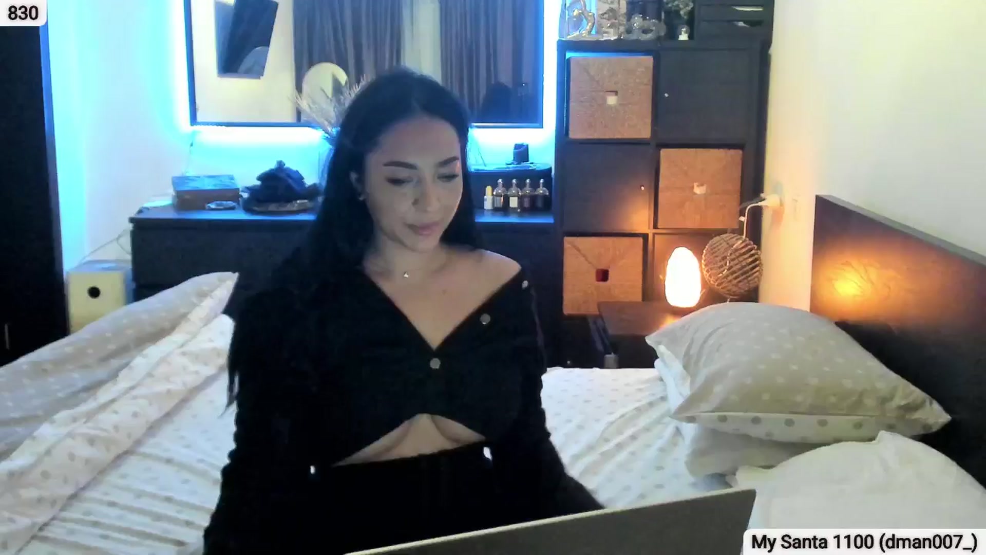 Gallery image thumbnail from EndlesssJoy's myfreecams stream on, 12/22/2025, 08:24 image 4 of 20