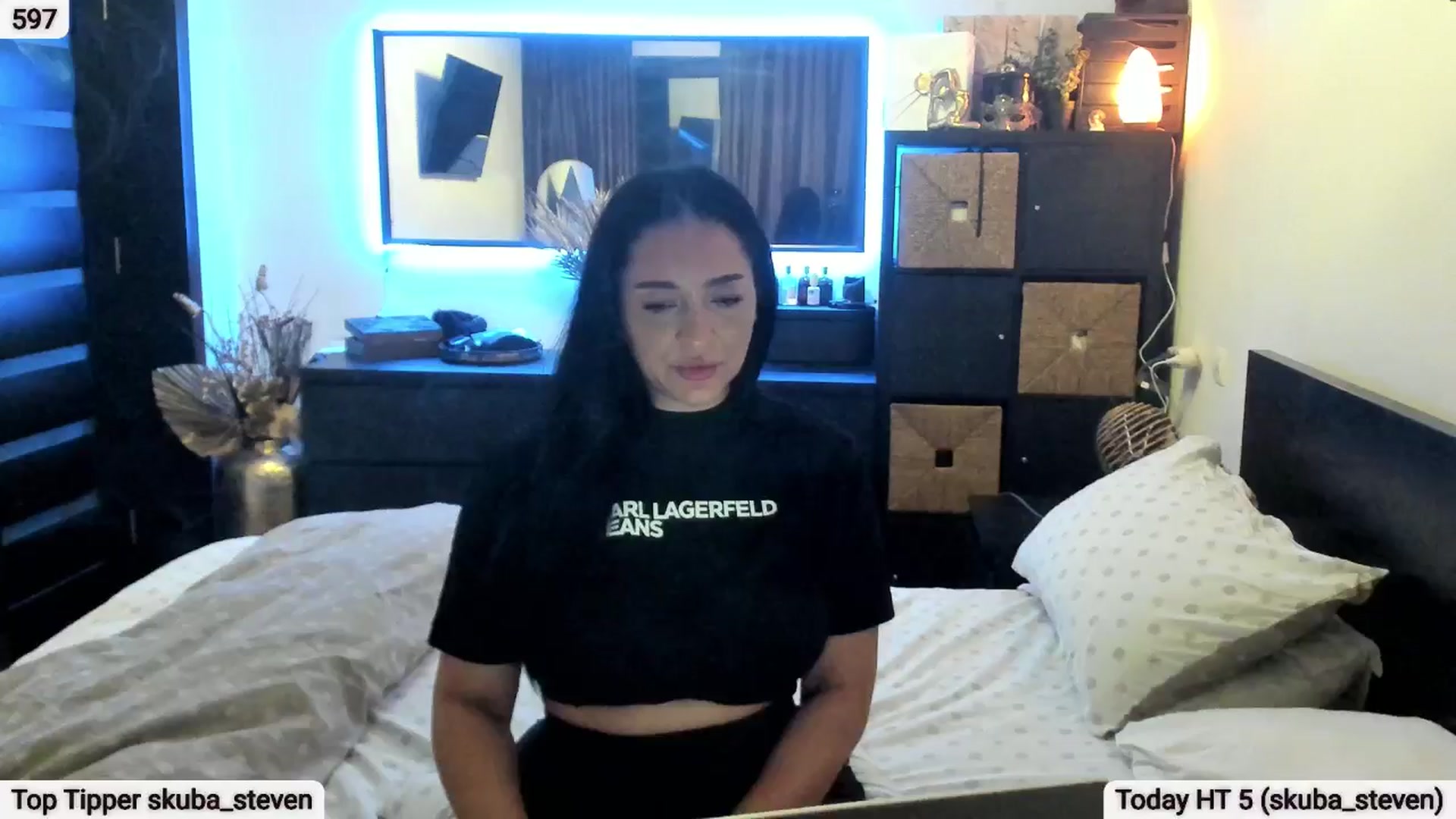 Gallery image thumbnail from EndlesssJoy's myfreecams stream on, 01/05/2026, 04:50 image 17 of 20