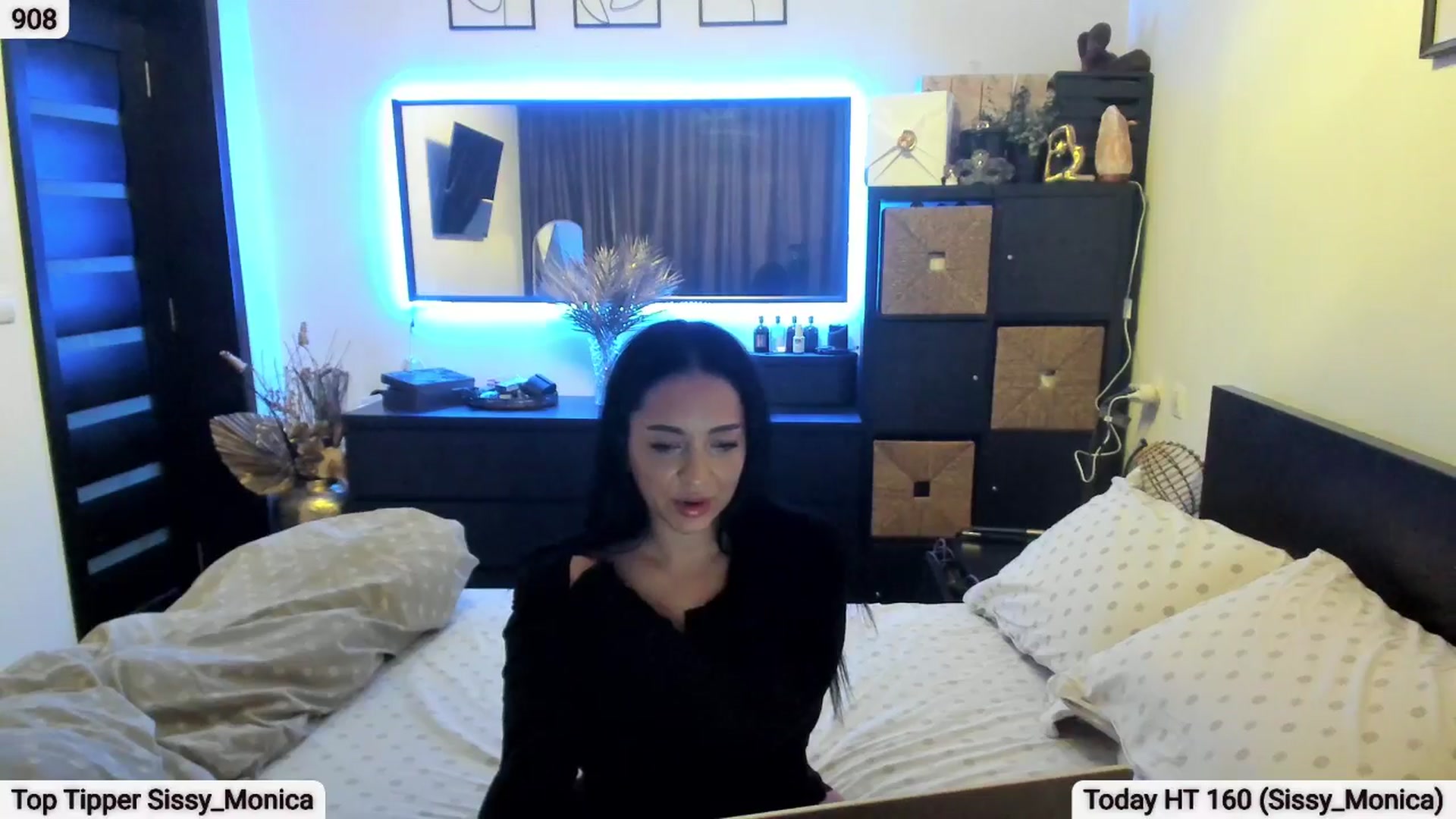 Gallery image thumbnail from EndlesssJoy's myfreecams stream on, 01/09/2026, 07:51 image 4 of 20