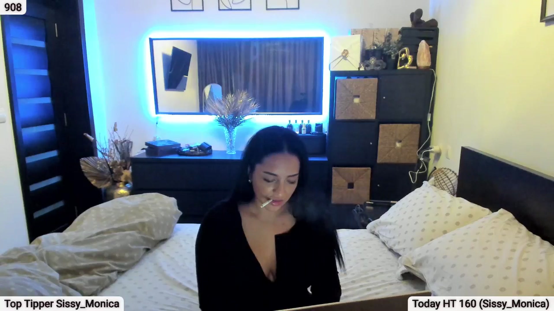 Gallery image thumbnail from EndlesssJoy's myfreecams stream on, 01/09/2026, 07:51 image 3 of 20