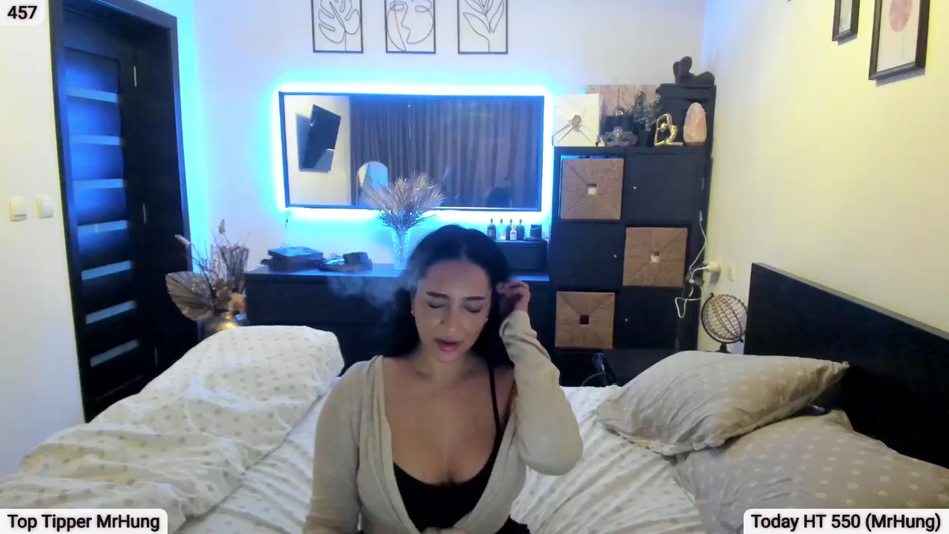Gallery image thumbnail from EndlesssJoy's myfreecams stream on, 01/11/2026, 09:17 image 14 of 20