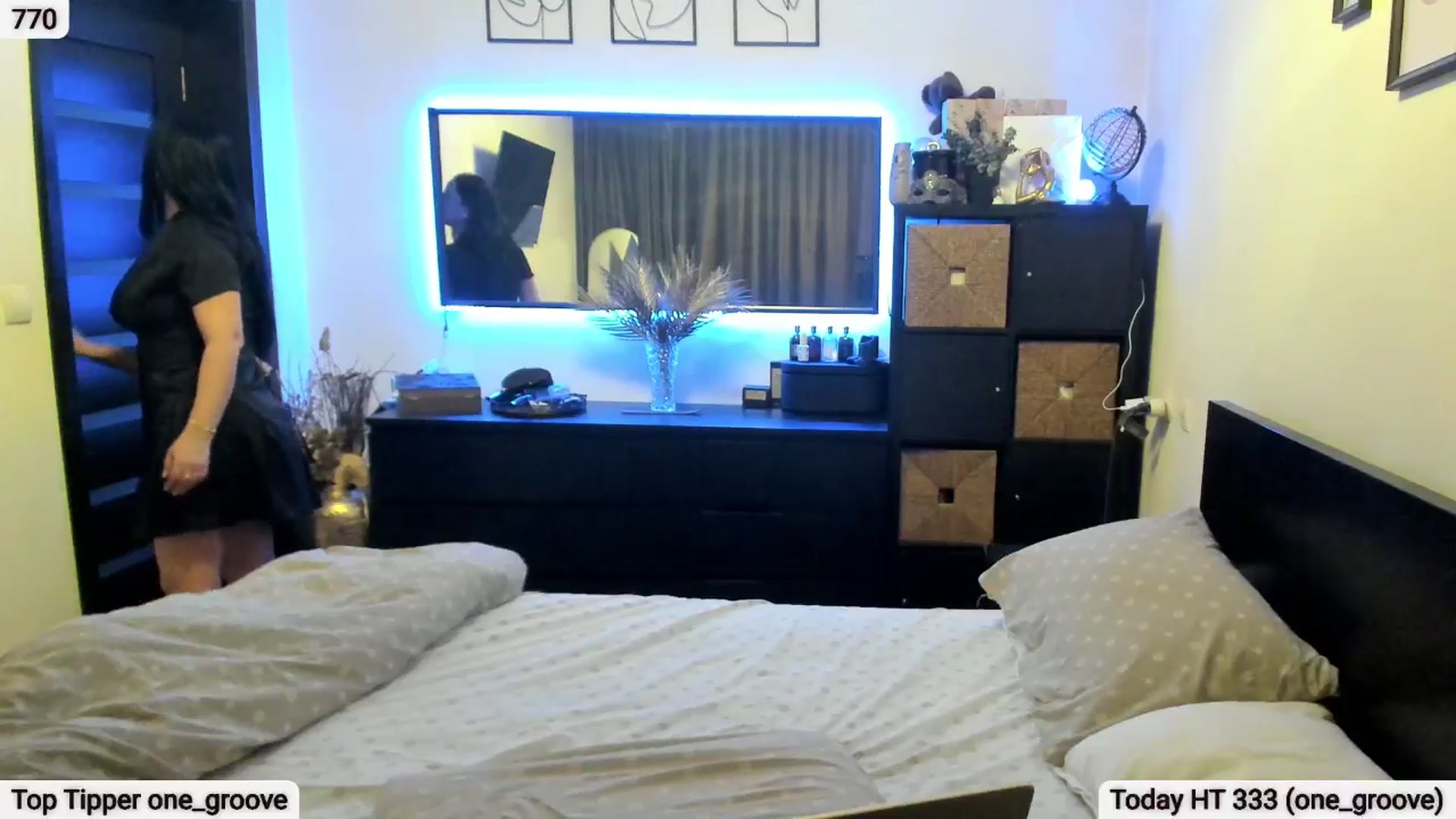 Gallery image thumbnail from EndlesssJoy's myfreecams stream on, 02/26/2026, 07:04 image 15 of 20