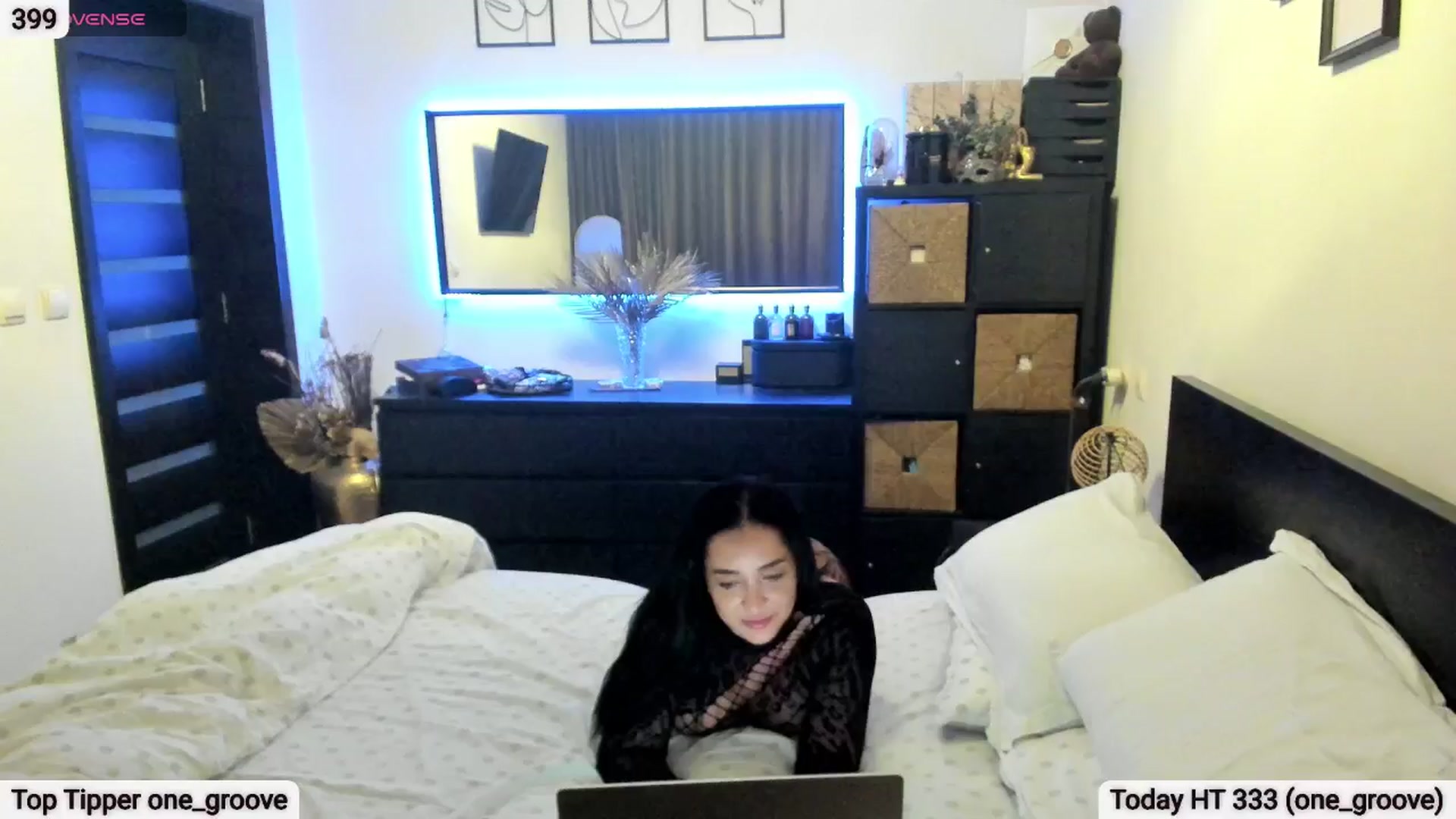 Gallery image thumbnail from EndlesssJoy's myfreecams stream on, 03/27/2026, 06:42 image 10 of 20
