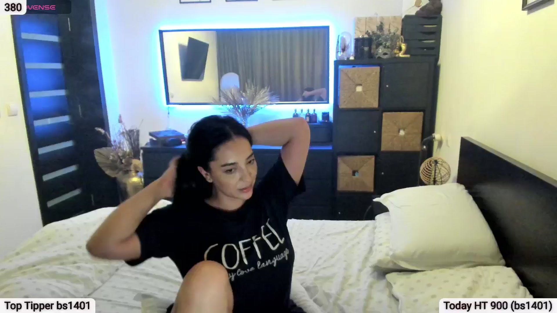Gallery image thumbnail from EndlesssJoy's myfreecams stream on, 03/27/2026, 07:30 image 1 of 20