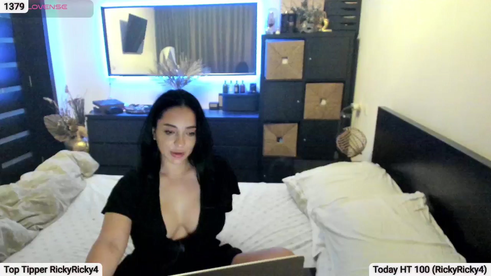 Gallery image thumbnail from EndlesssJoy's myfreecams stream on, 04/04/2026, 08:06 image 13 of 20