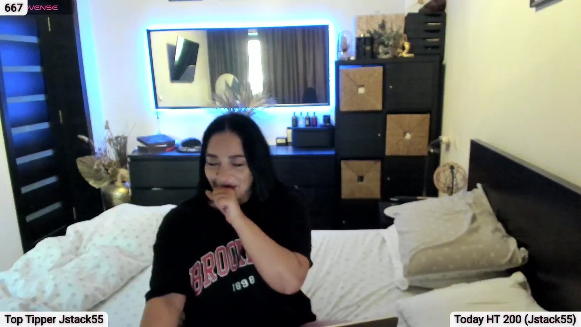 Gallery image thumbnail from EndlesssJoy's myfreecams stream on, 04/17/2026, 07:06 image 14 of 20