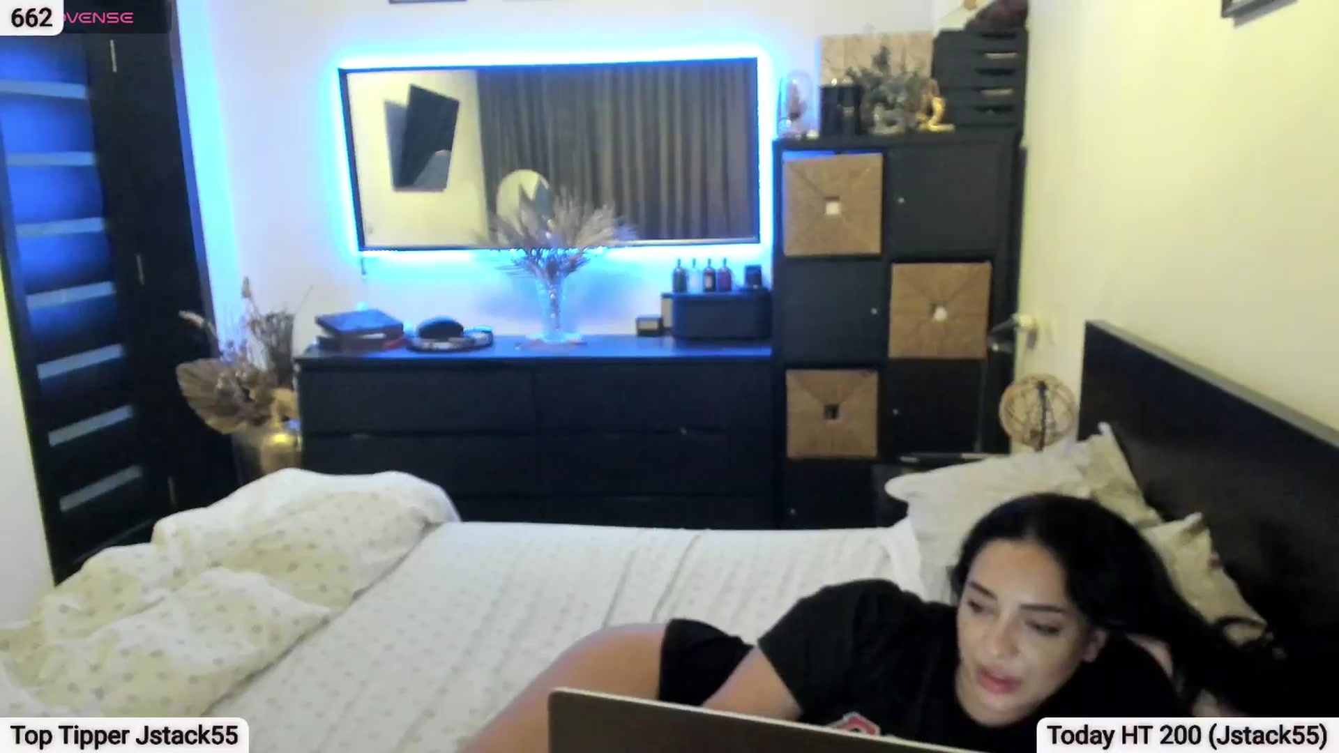 Gallery image thumbnail from EndlesssJoy's myfreecams stream on, 04/17/2026, 07:06 image 8 of 20