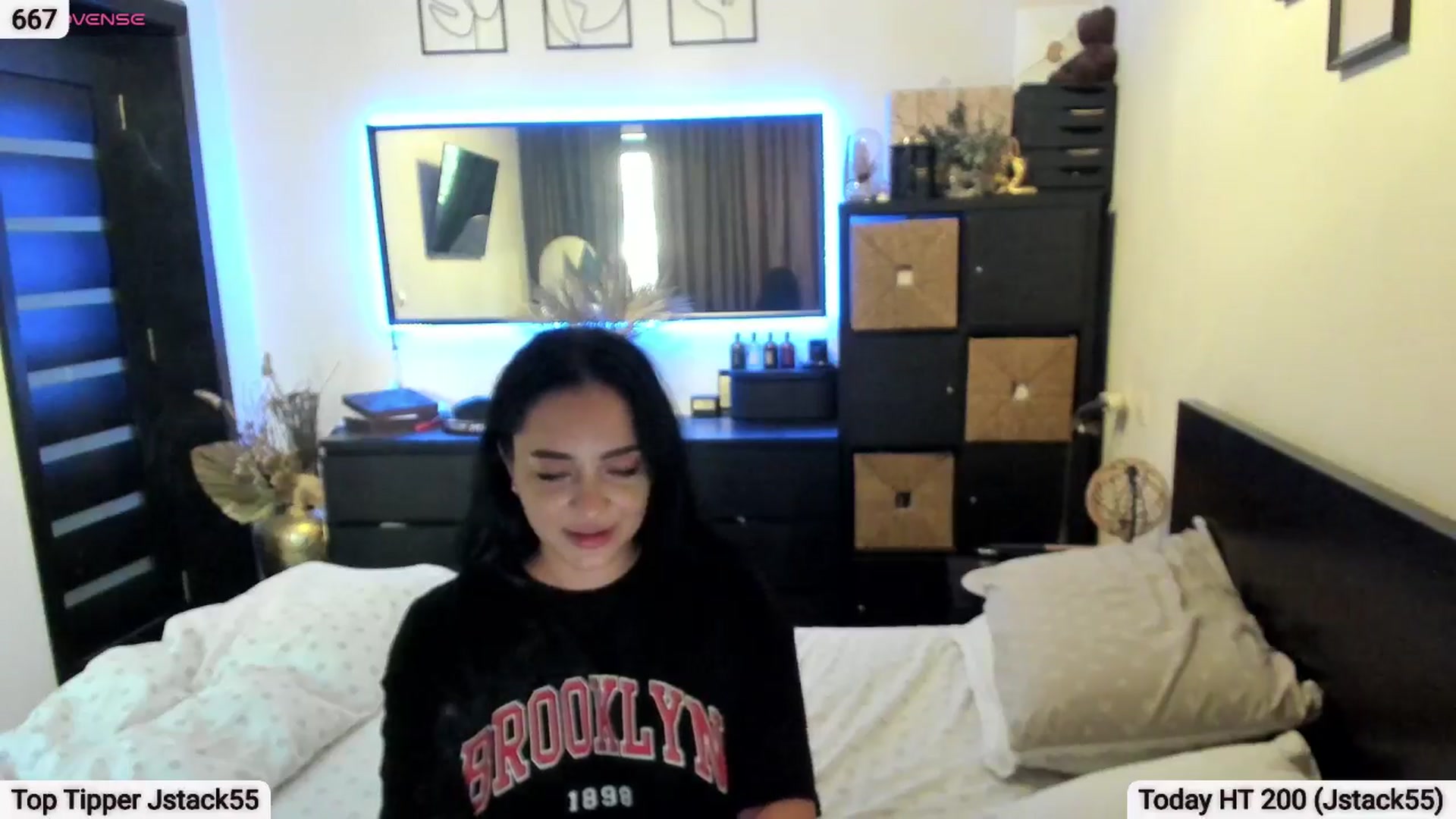 Gallery image thumbnail from EndlesssJoy's myfreecams stream on, 04/17/2026, 07:06 image 19 of 20
