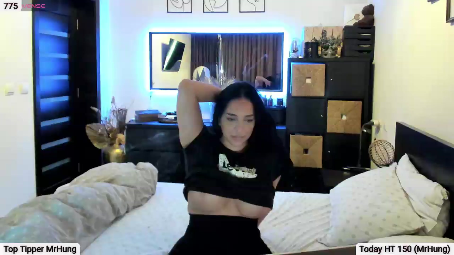 Gallery image thumbnail from EndlesssJoy's myfreecams stream on, 05/25/2026, 06:55 image 9 of 20