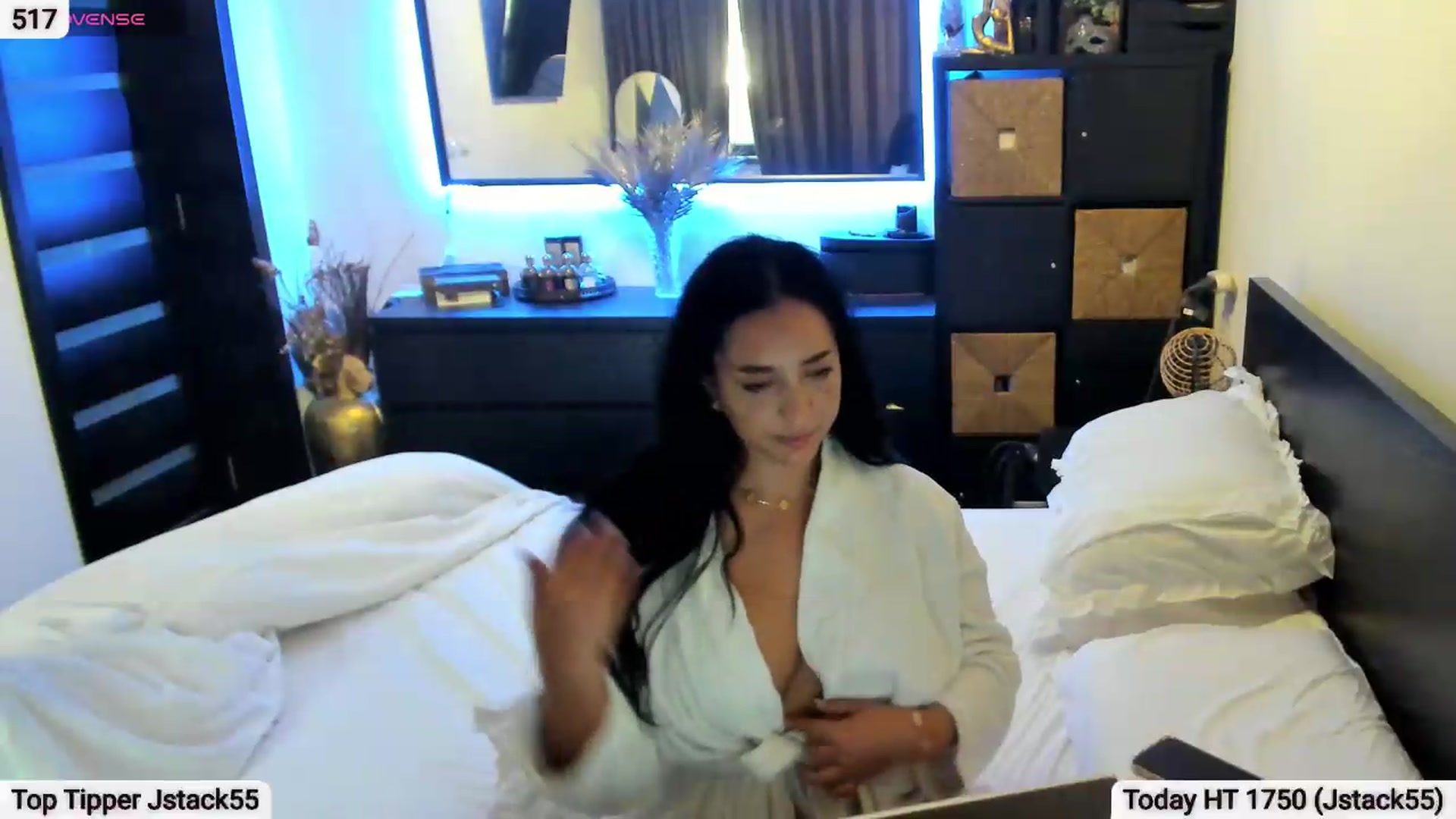 Gallery image thumbnail from EndlesssJoy's myfreecams stream on, 07/20/2026, 07:06 image 14 of 20