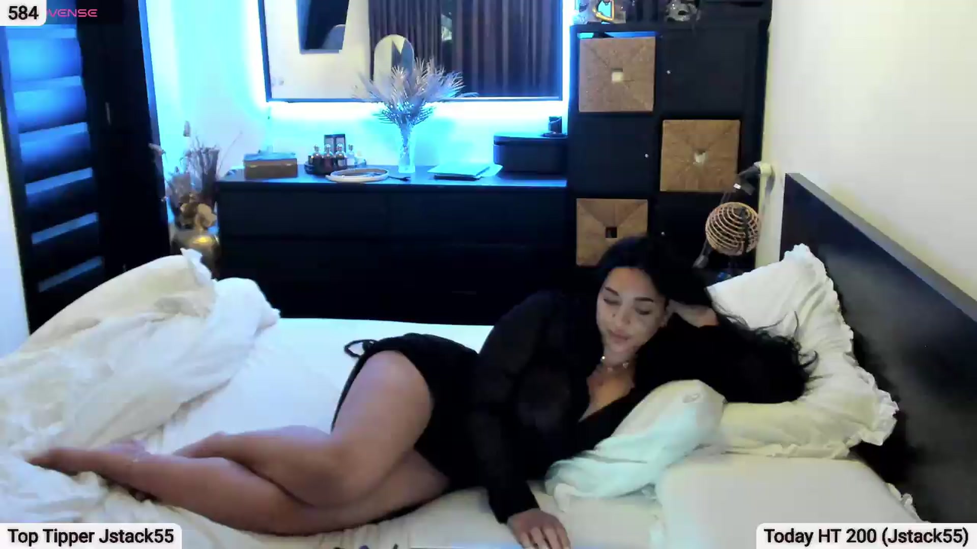 Gallery image thumbnail from EndlesssJoy's myfreecams stream on, 07/30/2026, 02:58 image 19 of 20