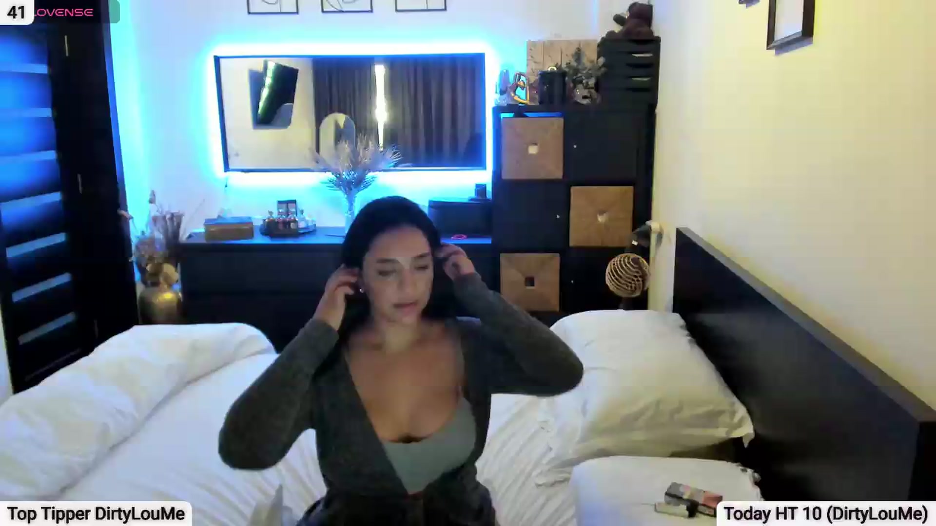 Gallery image thumbnail from EndlesssJoy's myfreecams stream on, 08/01/2026, 07:20 image 15 of 20