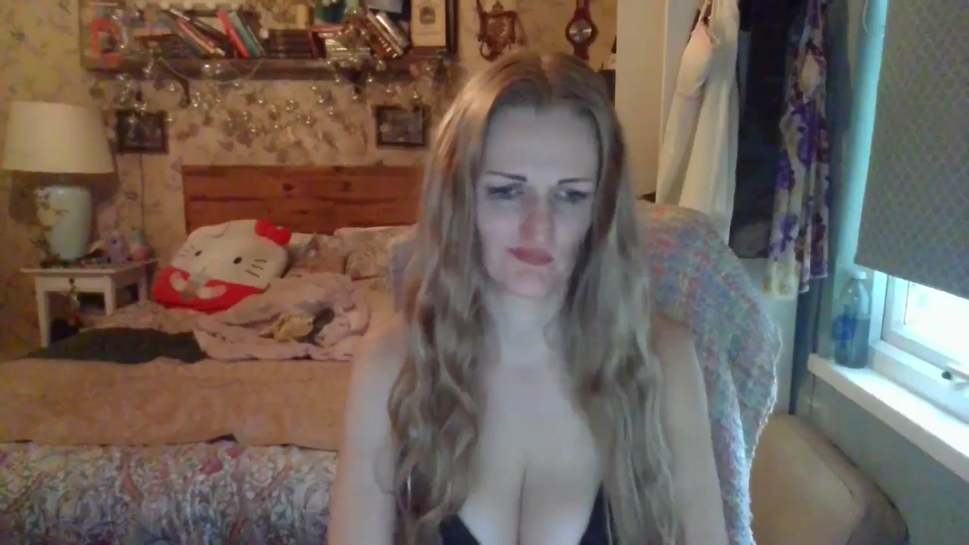 Gallery image thumbnail from EnglandsRose's myfreecams stream on, 06/01/2025, 11:29 image 9 of 20