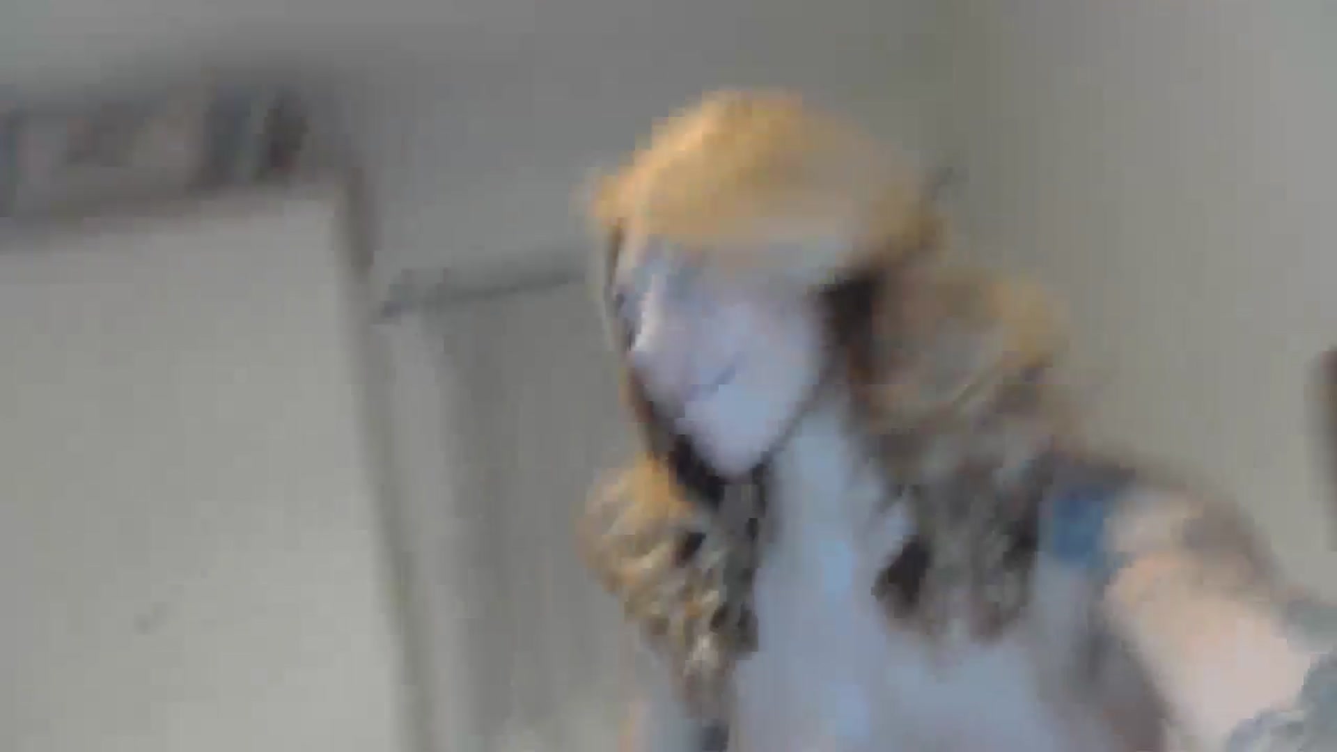 Gallery image thumbnail from EnglishRose3's myfreecams stream on, 11/08/2024, 07:47 image 8 of 20