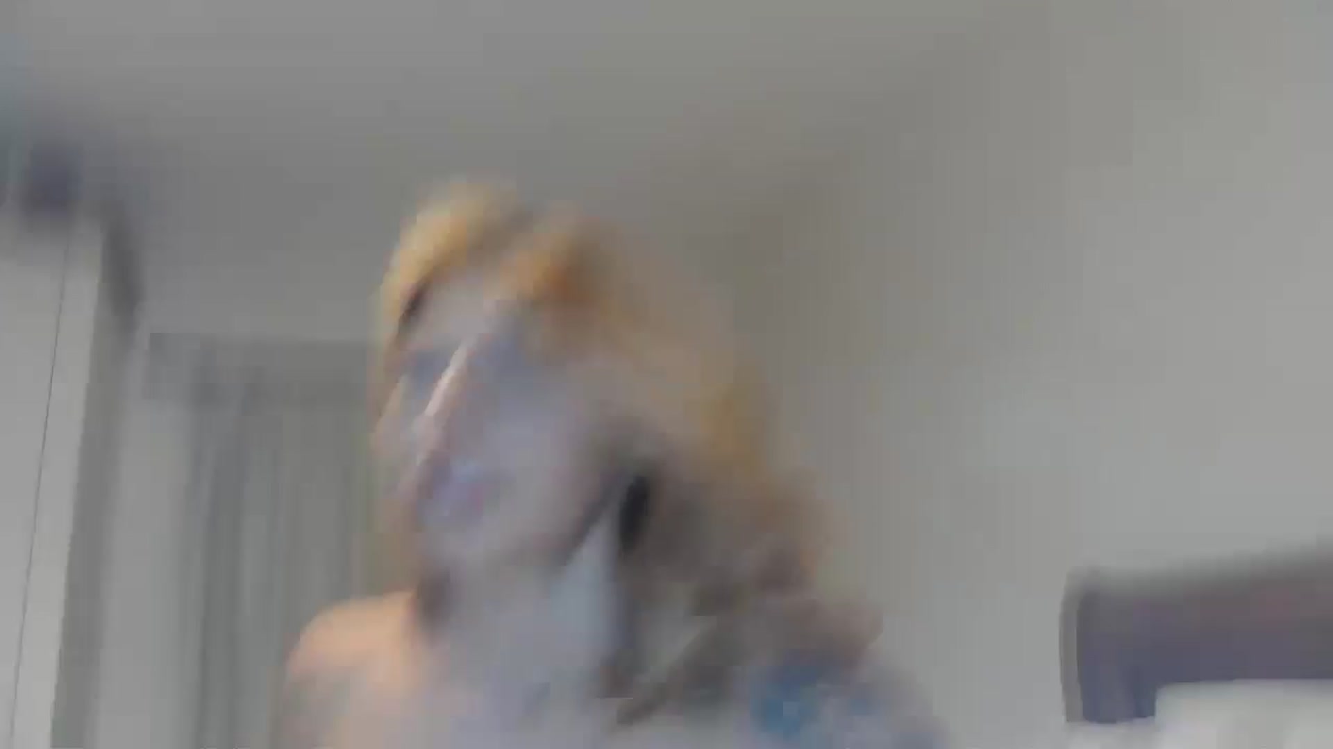 Gallery image thumbnail from EnglishRose3's myfreecams stream on, 11/12/2024, 08:42 image 8 of 20