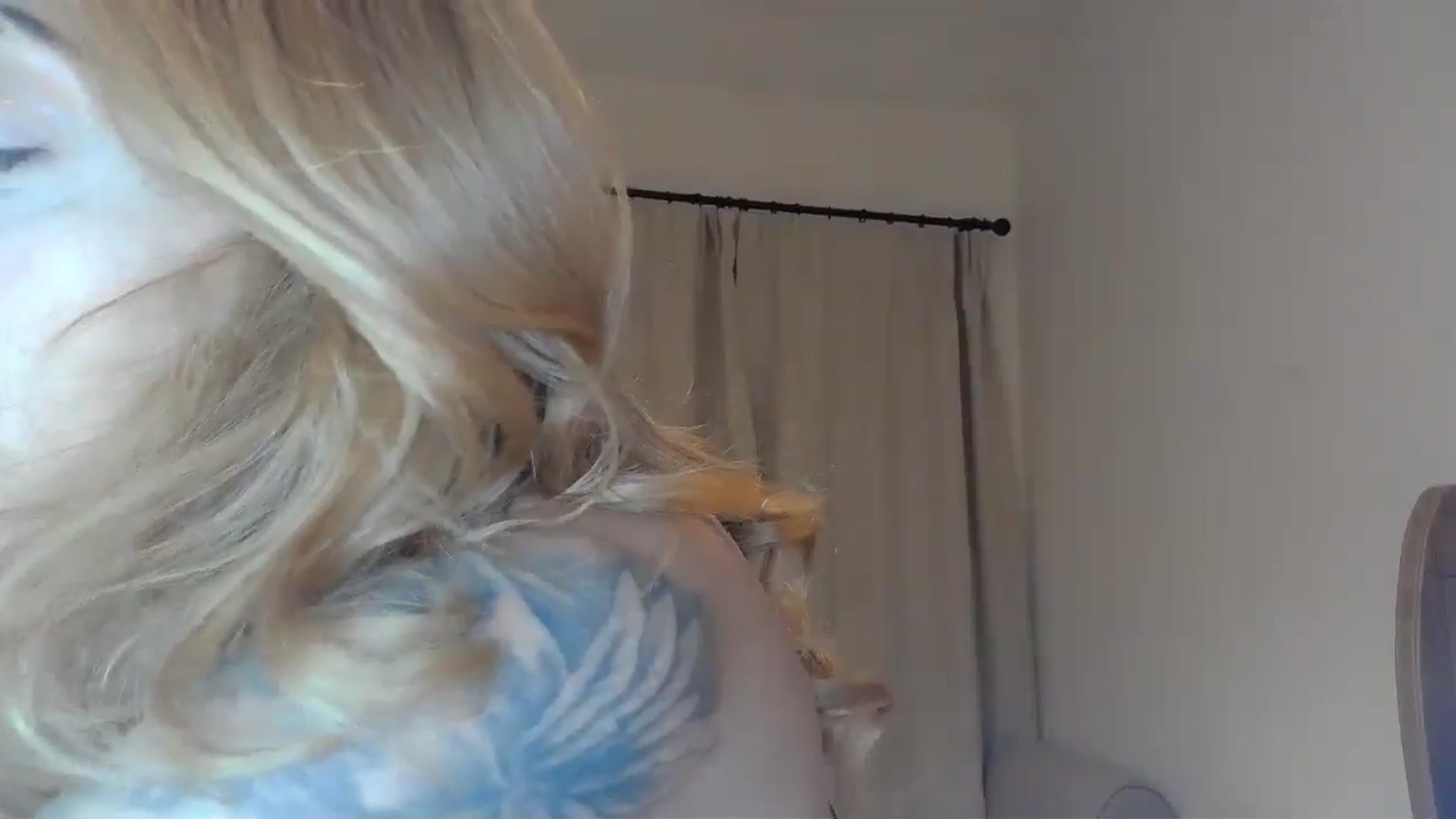 Gallery image thumbnail from EnglishRose3's myfreecams stream on, 12/10/2024, 07:30 image 15 of 20