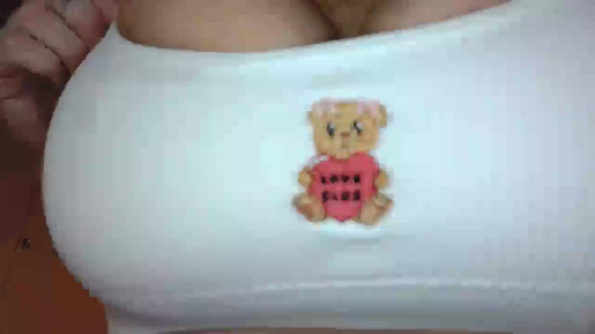 Gallery image thumbnail from EnglishRose3's myfreecams stream on, 02/10/2025, 07:53 image 4 of 20
