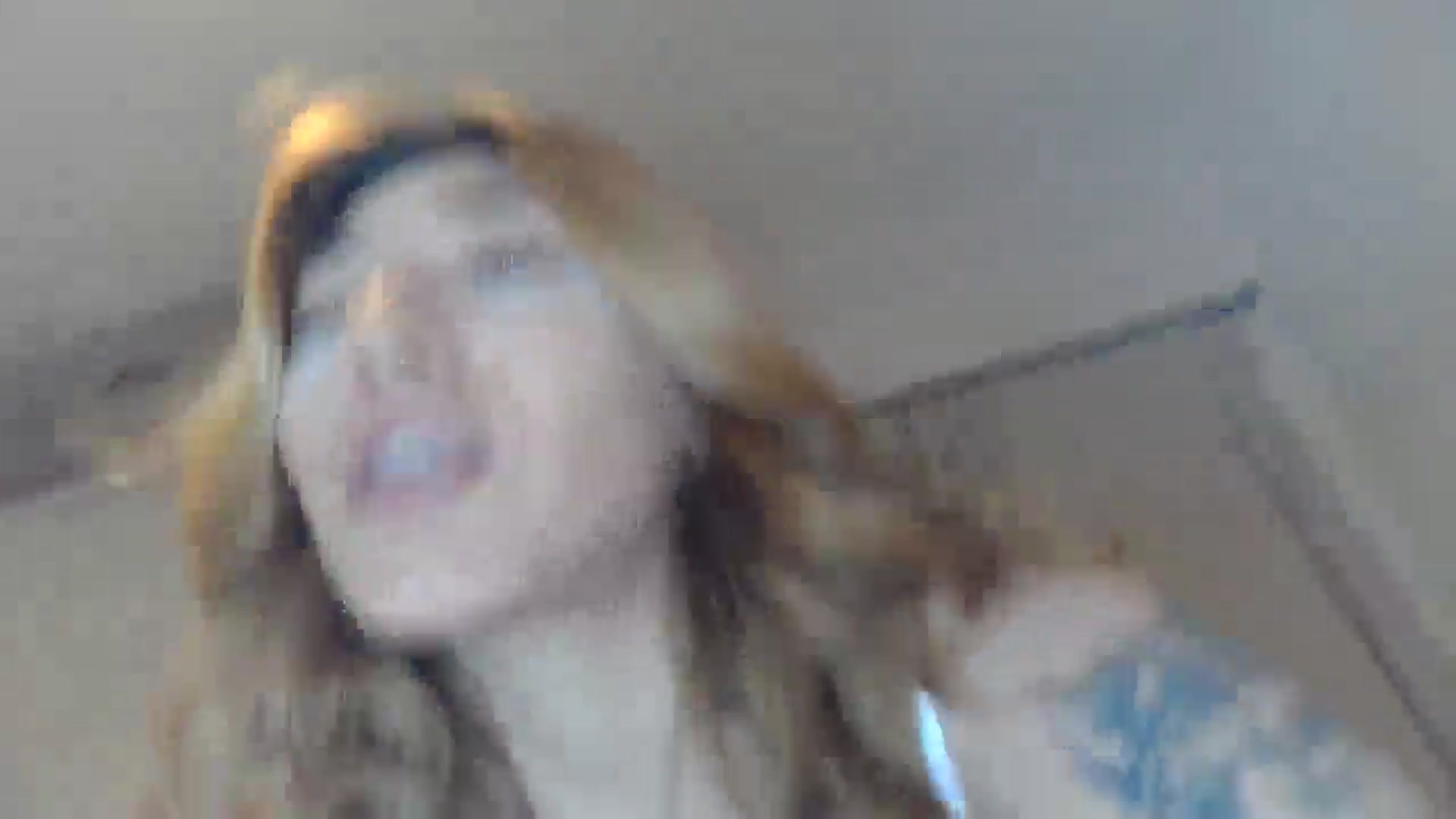 Gallery image thumbnail from EnglishRose3's myfreecams stream on, 02/27/2025, 07:14 image 15 of 20