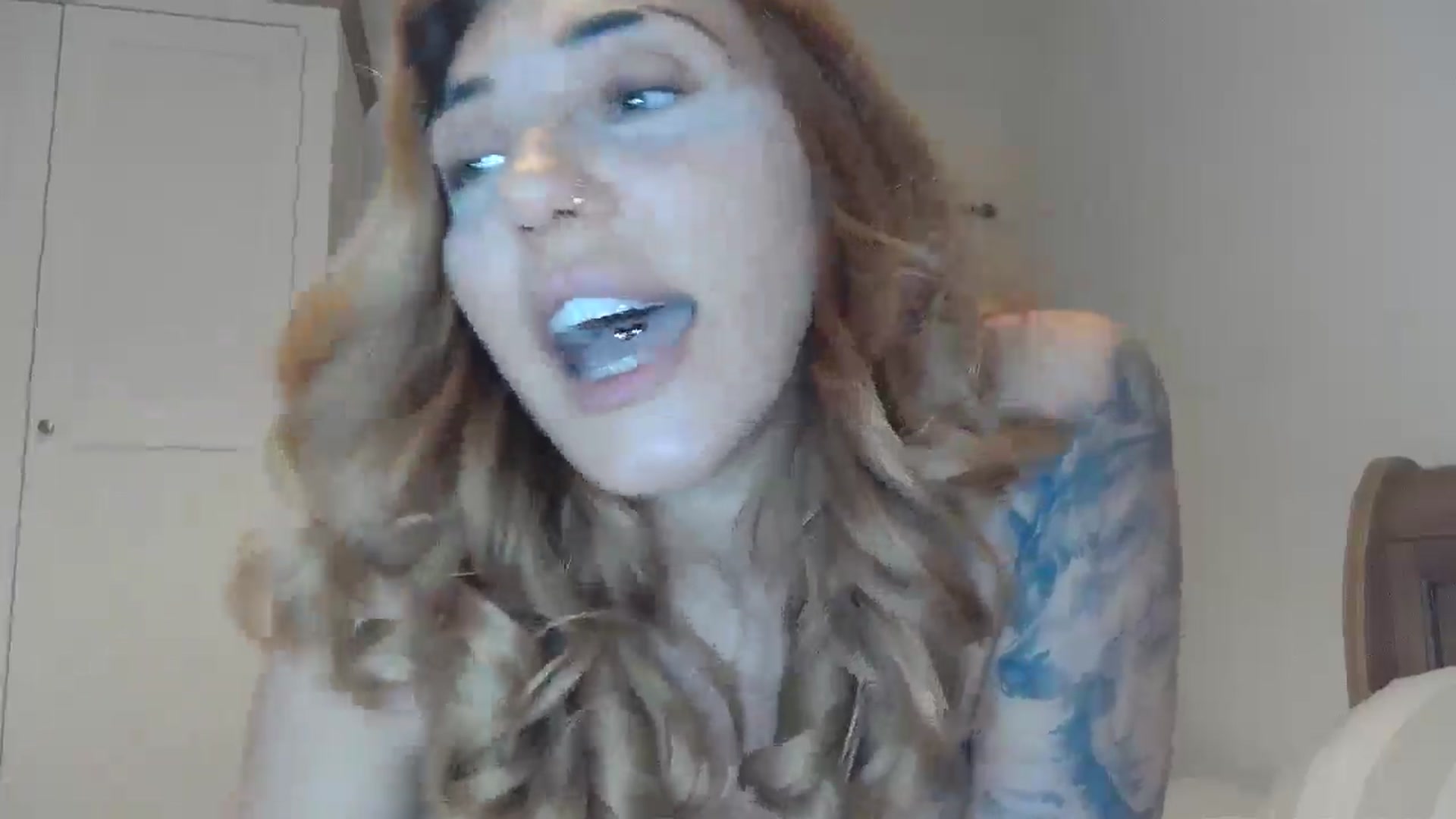 Gallery image thumbnail from EnglishRose3's myfreecams stream on, 03/06/2025, 07:53 image 19 of 20