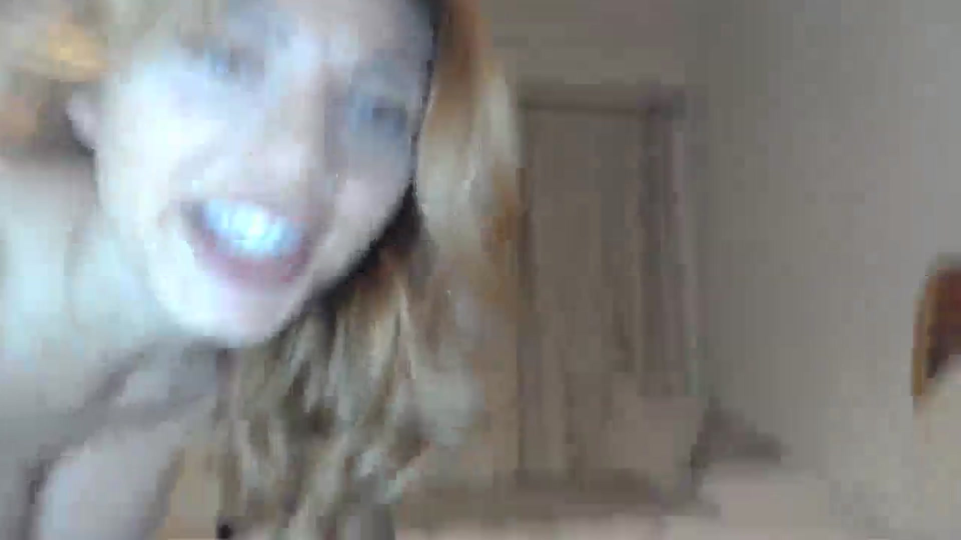 Gallery image thumbnail from EnglishRose3's myfreecams stream on, 03/11/2025, 07:31 image 5 of 20