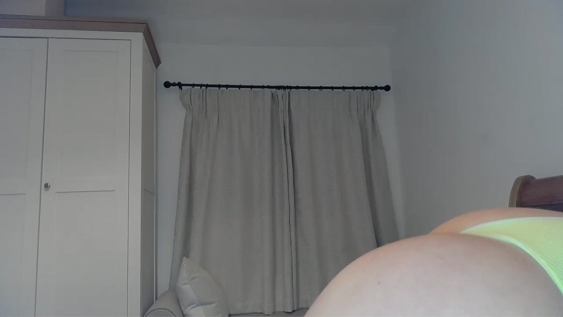 Gallery image thumbnail from EnglishRose3's myfreecams stream on, 04/02/2025, 06:37 image 14 of 20