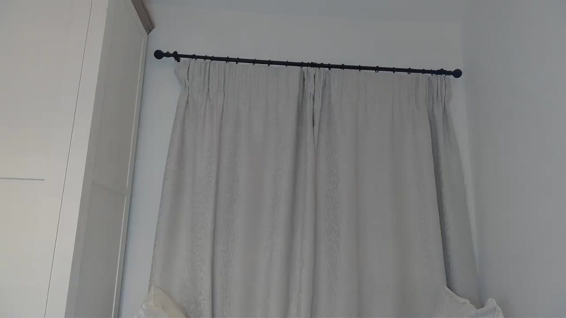 Gallery image thumbnail from EnglishRose3's myfreecams stream on, 05/08/2025, 08:43 image 14 of 20