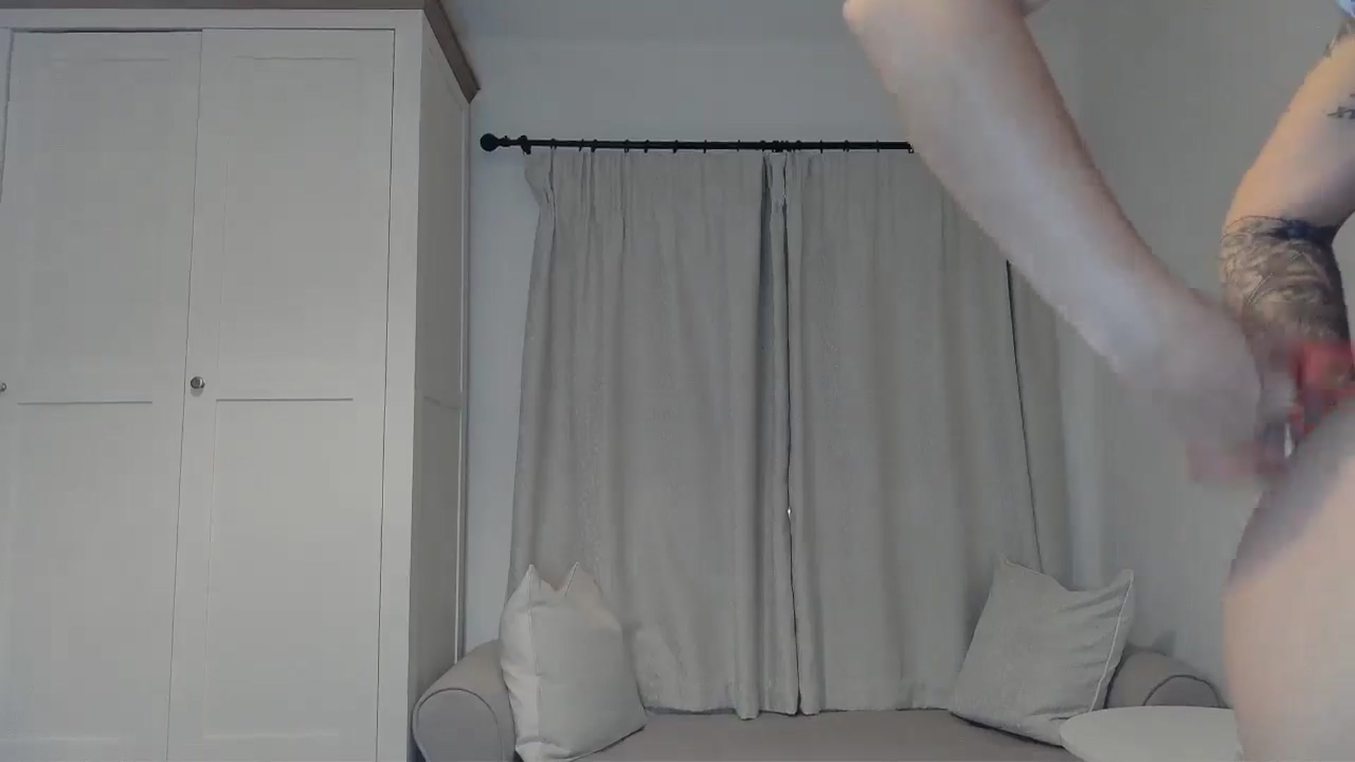 Gallery image thumbnail from EnglishRose3's myfreecams stream on, 06/07/2025, 13:14 image 3 of 20