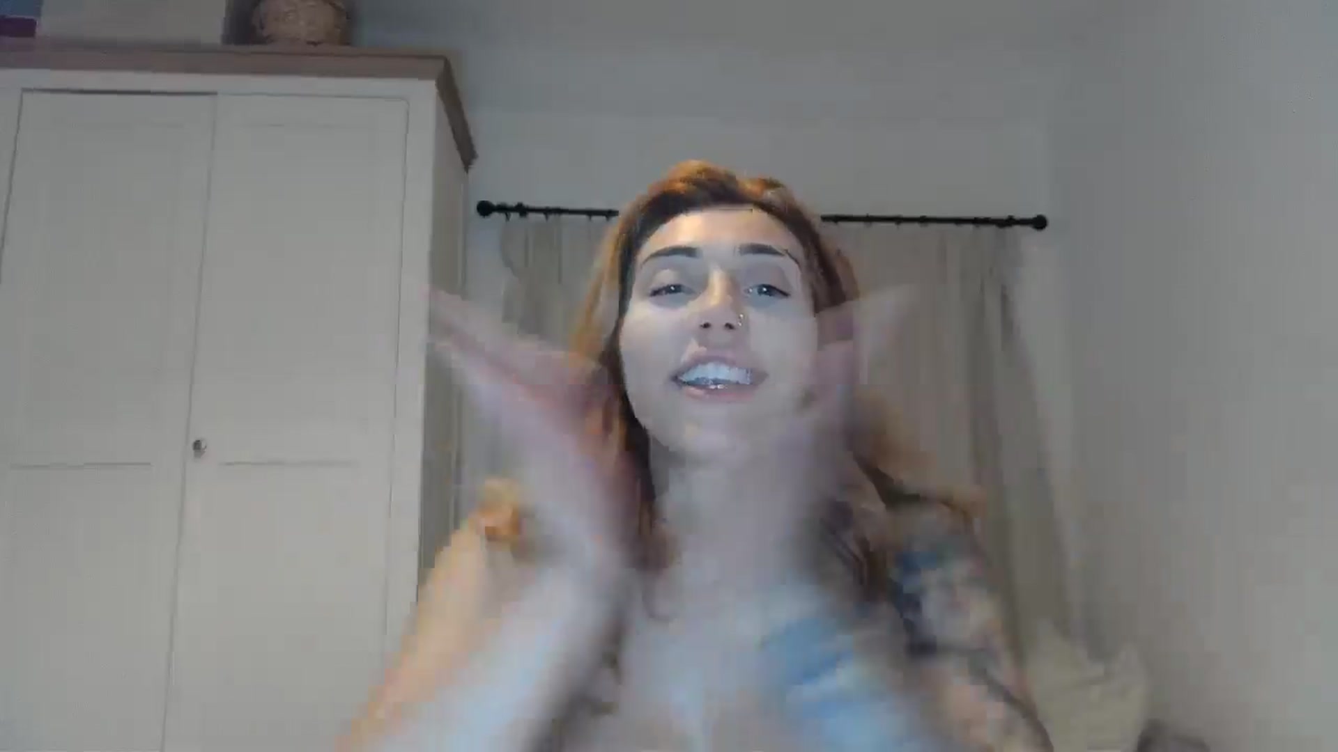 Gallery image thumbnail from EnglishRose3's myfreecams stream on, 06/09/2025, 08:51 image 13 of 20