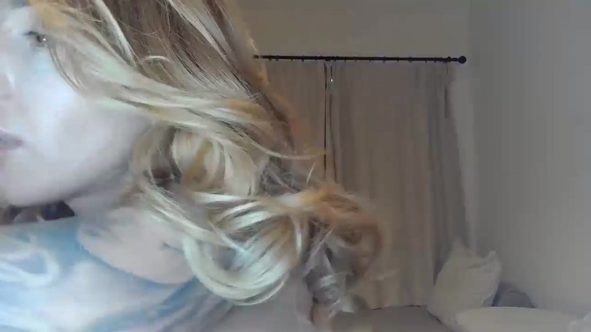 Gallery image thumbnail from EnglishRose3's myfreecams stream on, 06/12/2025, 08:34 image 19 of 20