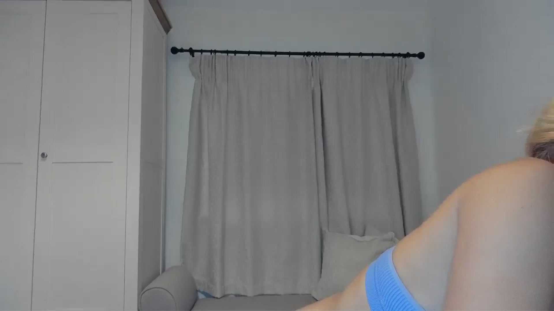 Gallery image thumbnail from EnglishRose3's myfreecams stream on, 08/11/2025, 08:38 image 10 of 20