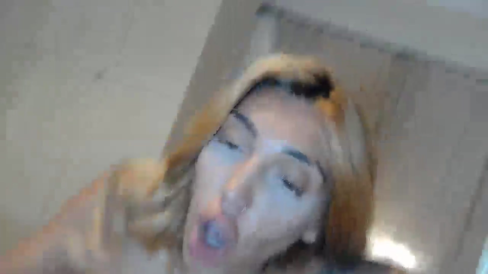 Gallery image thumbnail from EnglishRose3's myfreecams stream on, 08/14/2025, 07:51 image 19 of 20