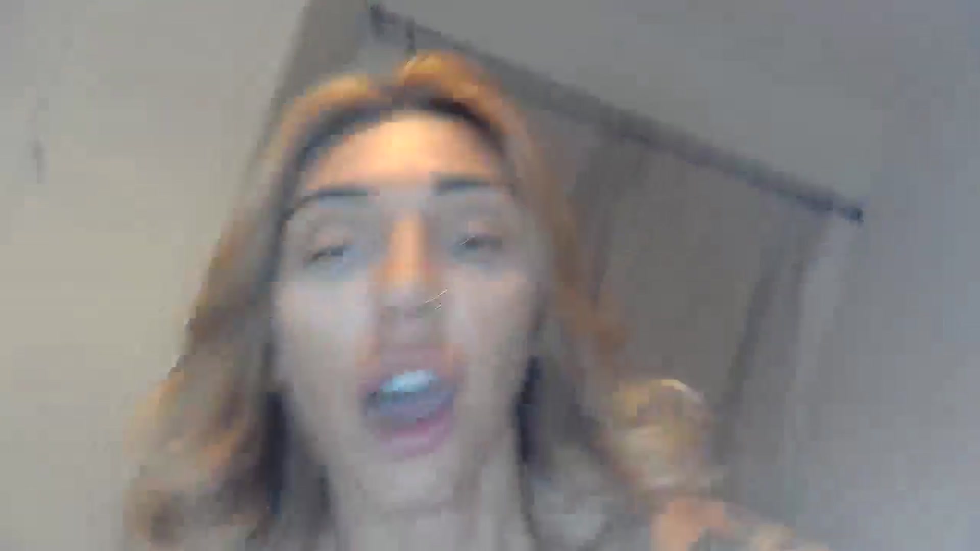 Gallery image thumbnail from EnglishRose3's myfreecams stream on, 10/29/2025, 08:58 image 17 of 20