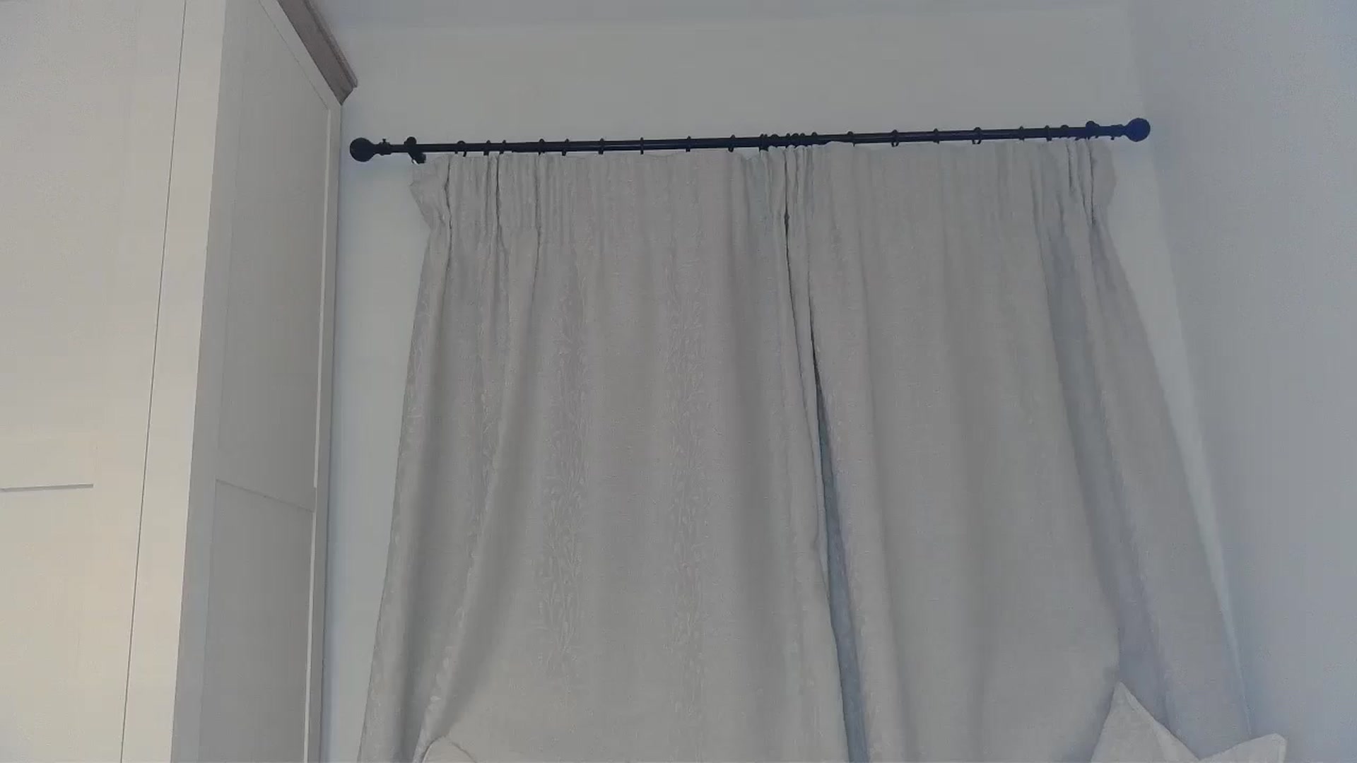 Gallery image thumbnail from EnglishRose3's myfreecams stream on, 10/29/2025, 08:58 image 10 of 20
