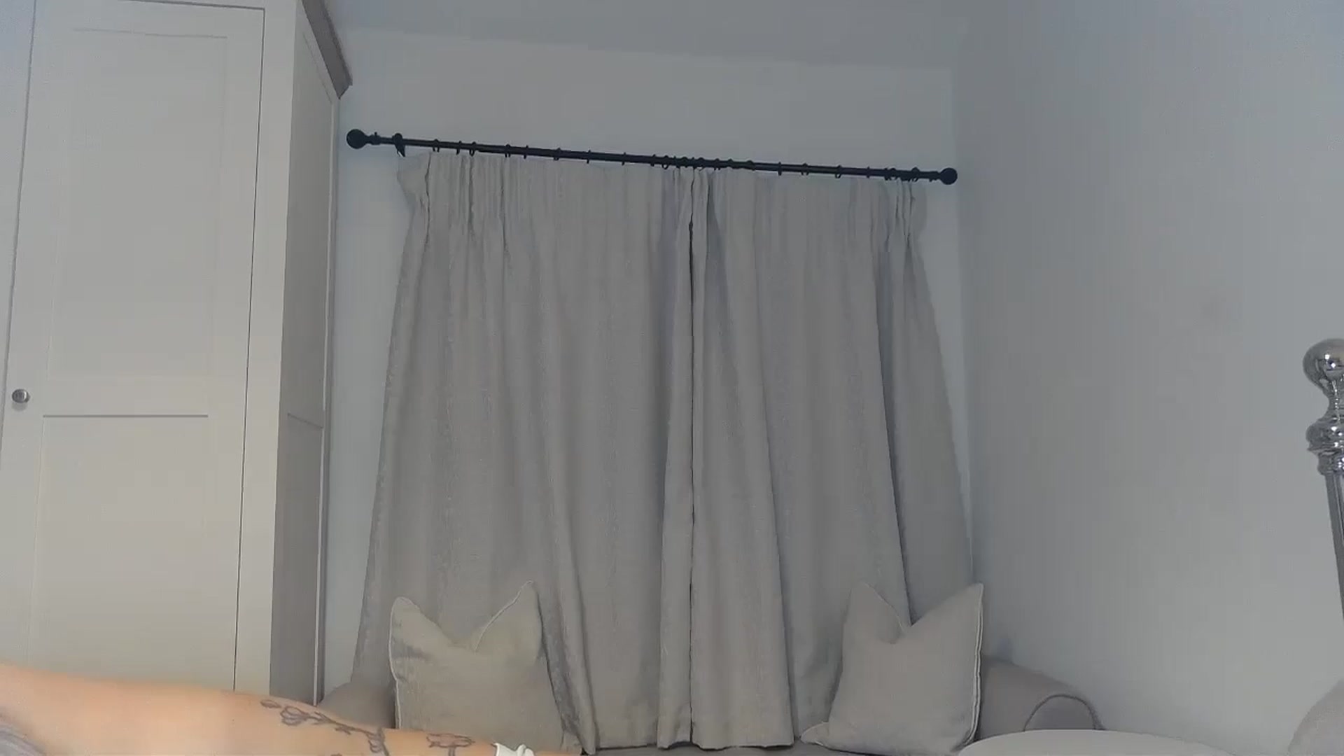 Gallery image thumbnail from EnglishRose3's myfreecams stream on, 11/13/2025, 08:25 image 5 of 20