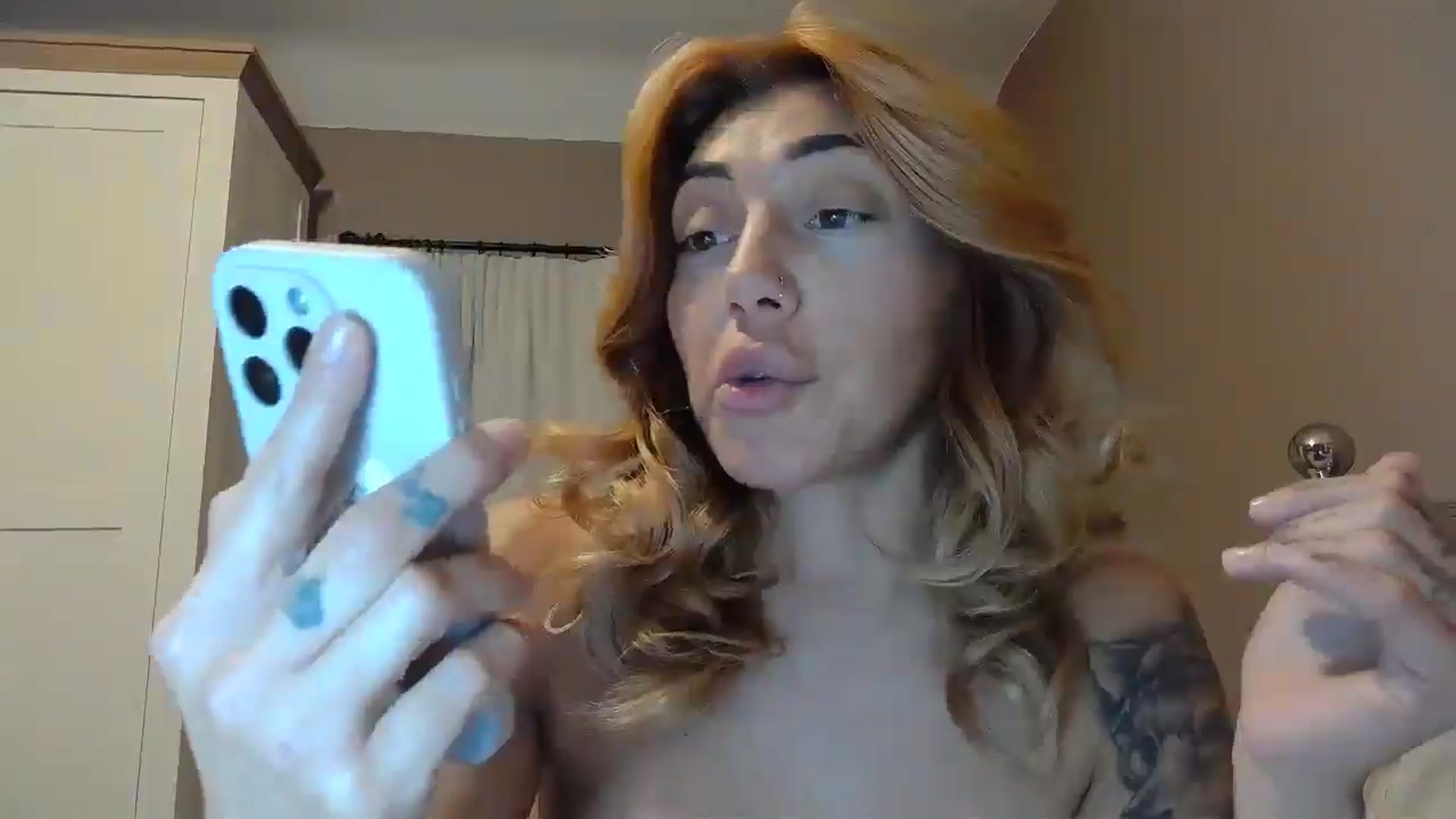 Gallery image thumbnail from EnglishRose3's myfreecams stream on, 11/21/2025, 08:44 image 20 of 20