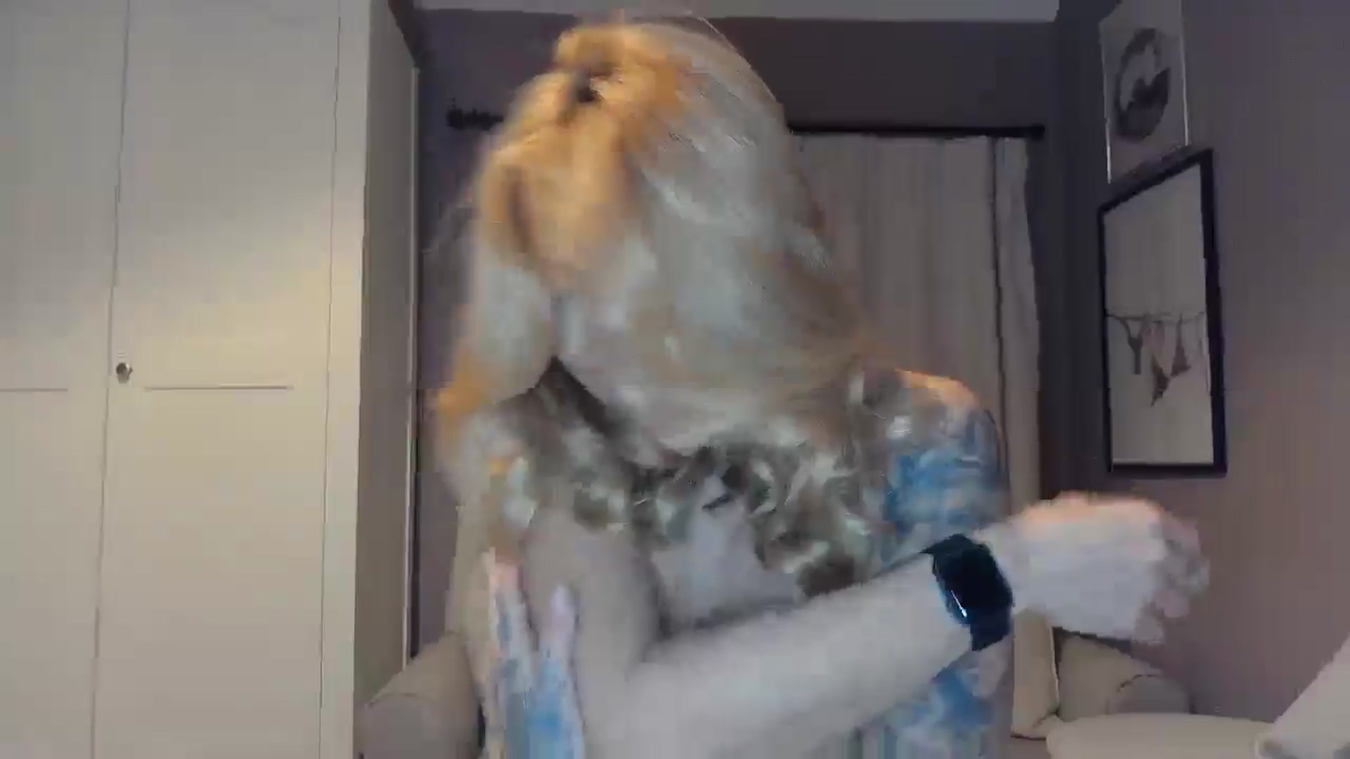 Gallery image thumbnail from EnglishRose3's myfreecams stream on, 12/08/2025, 08:40 image 10 of 20