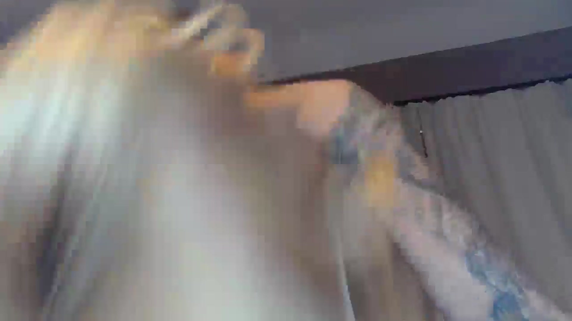Gallery image thumbnail from EnglishRose3's myfreecams stream on, 12/10/2025, 10:23 image 9 of 20