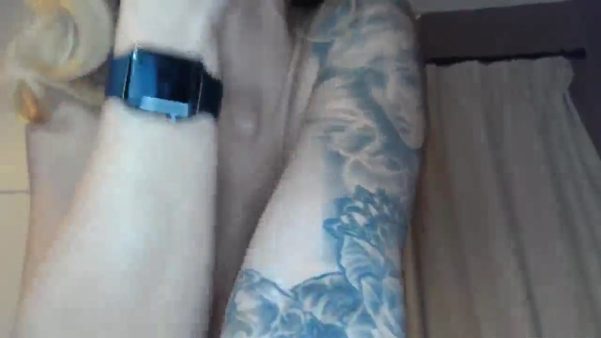 Gallery image thumbnail from EnglishRose3's myfreecams stream on, 12/12/2025, 09:01 image 11 of 20