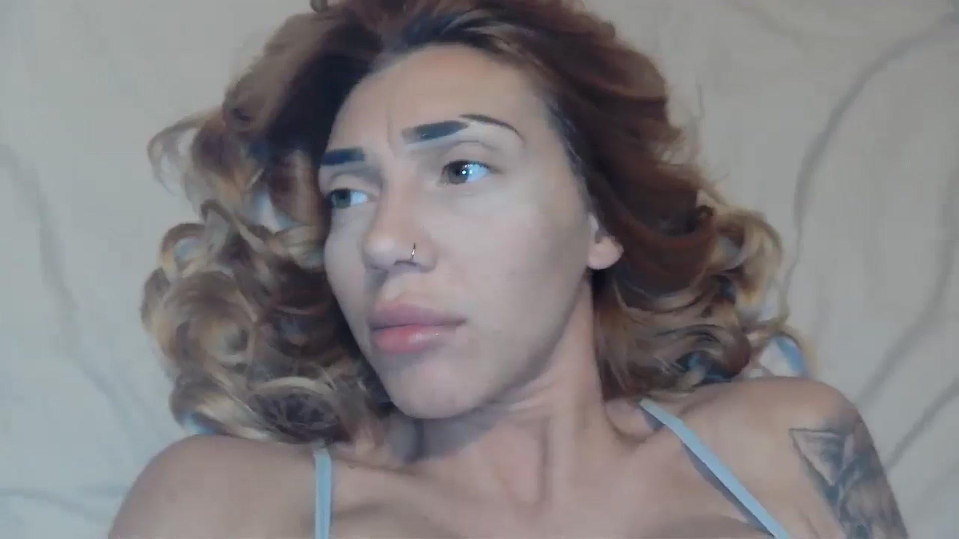 Gallery image thumbnail from EnglishRose3's myfreecams stream on, 12/30/2025, 10:16 image 19 of 20