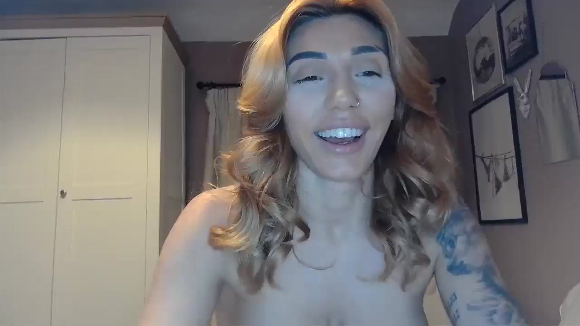 Gallery image thumbnail from EnglishRose3's myfreecams stream on, 01/29/2026, 09:32 image 11 of 20