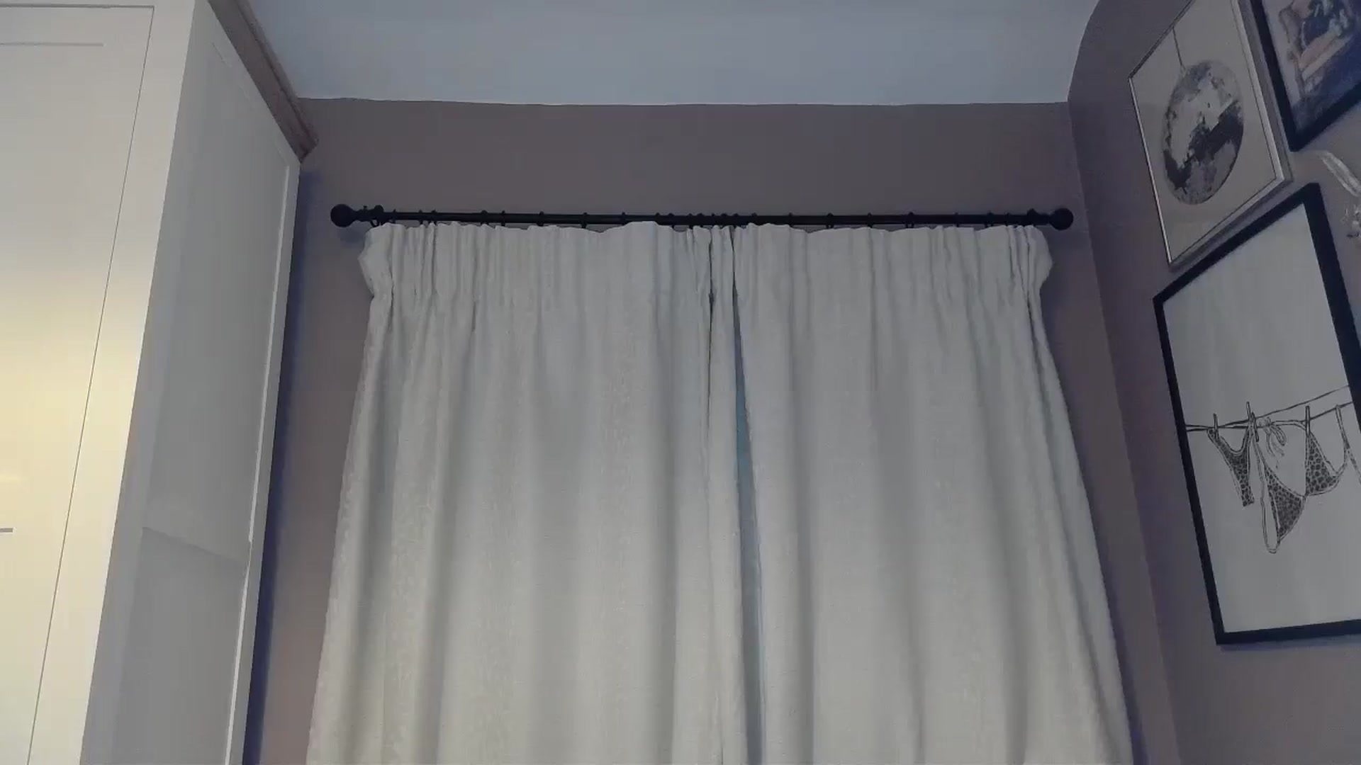 Gallery image thumbnail from EnglishRose3's myfreecams stream on, 02/10/2026, 10:00 image 5 of 20