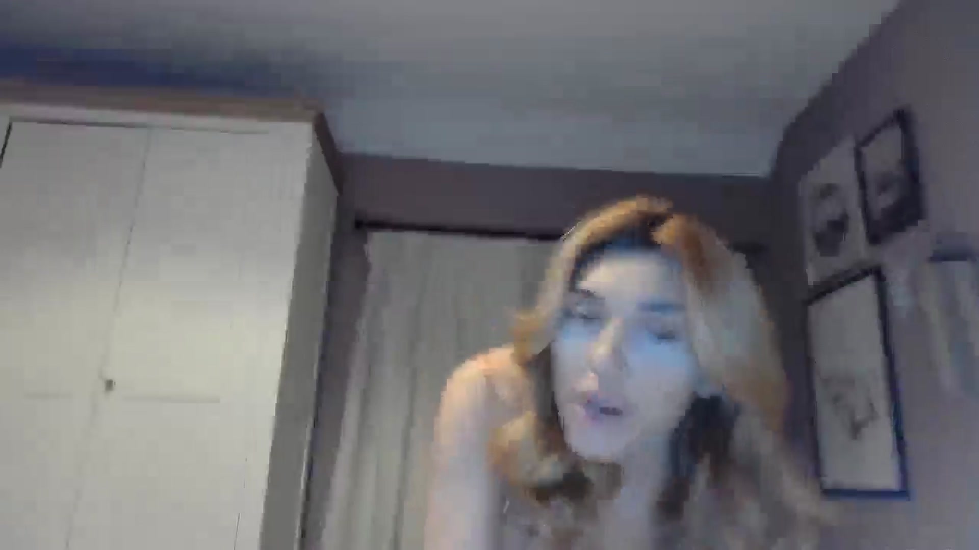 Gallery image thumbnail from EnglishRose3's myfreecams stream on, 02/11/2026, 08:18 image 6 of 20