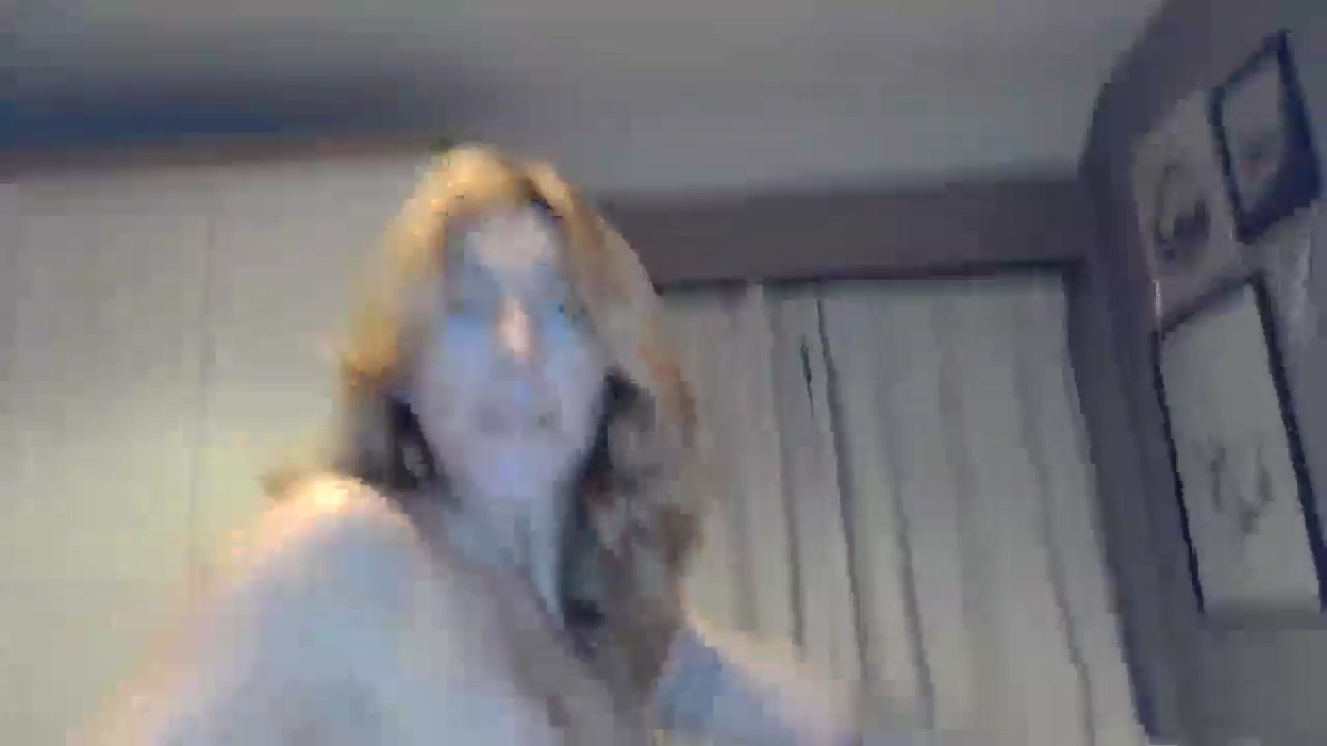 Gallery image thumbnail from EnglishRose3's myfreecams stream on, 02/12/2026, 09:47 image 7 of 20