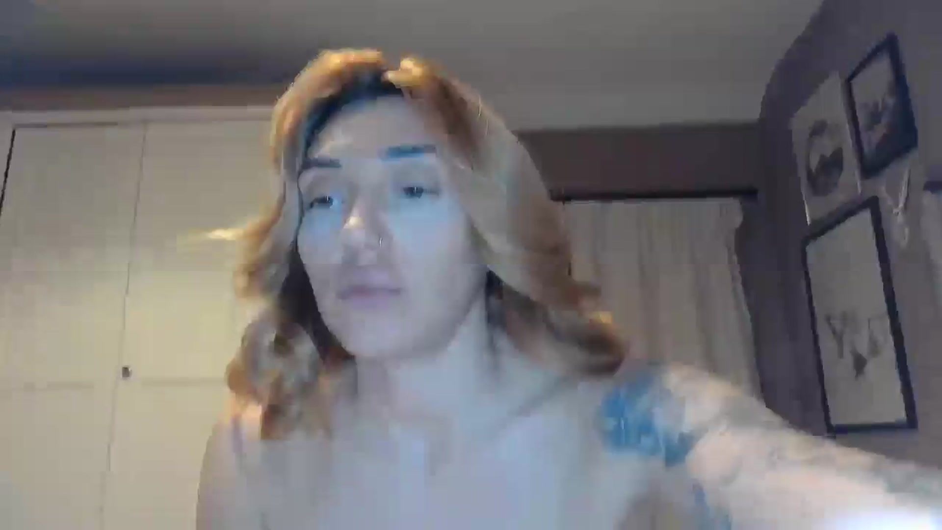 Gallery image thumbnail from EnglishRose3's myfreecams stream on, 02/13/2026, 10:34 image 7 of 20