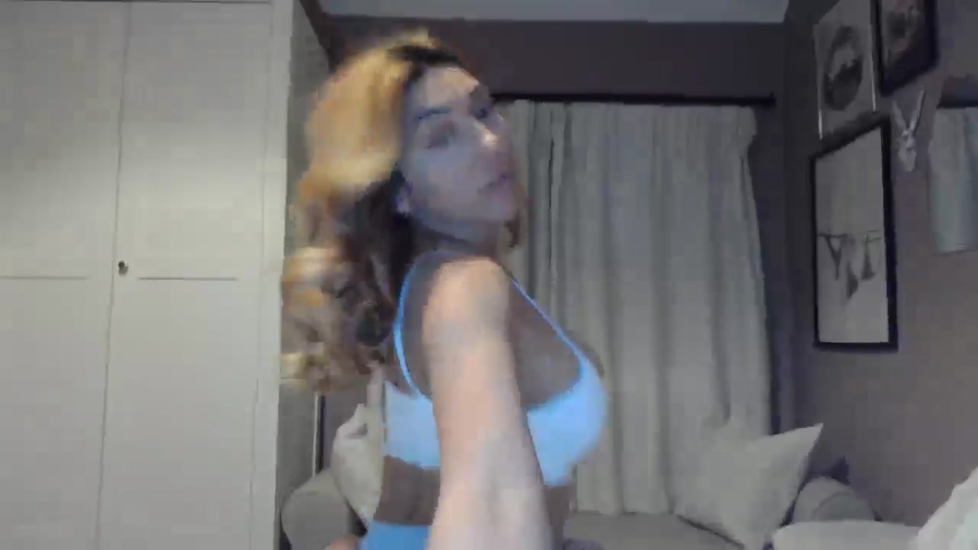Gallery image thumbnail from EnglishRose3's myfreecams stream on, 03/06/2026, 08:54 image 2 of 20