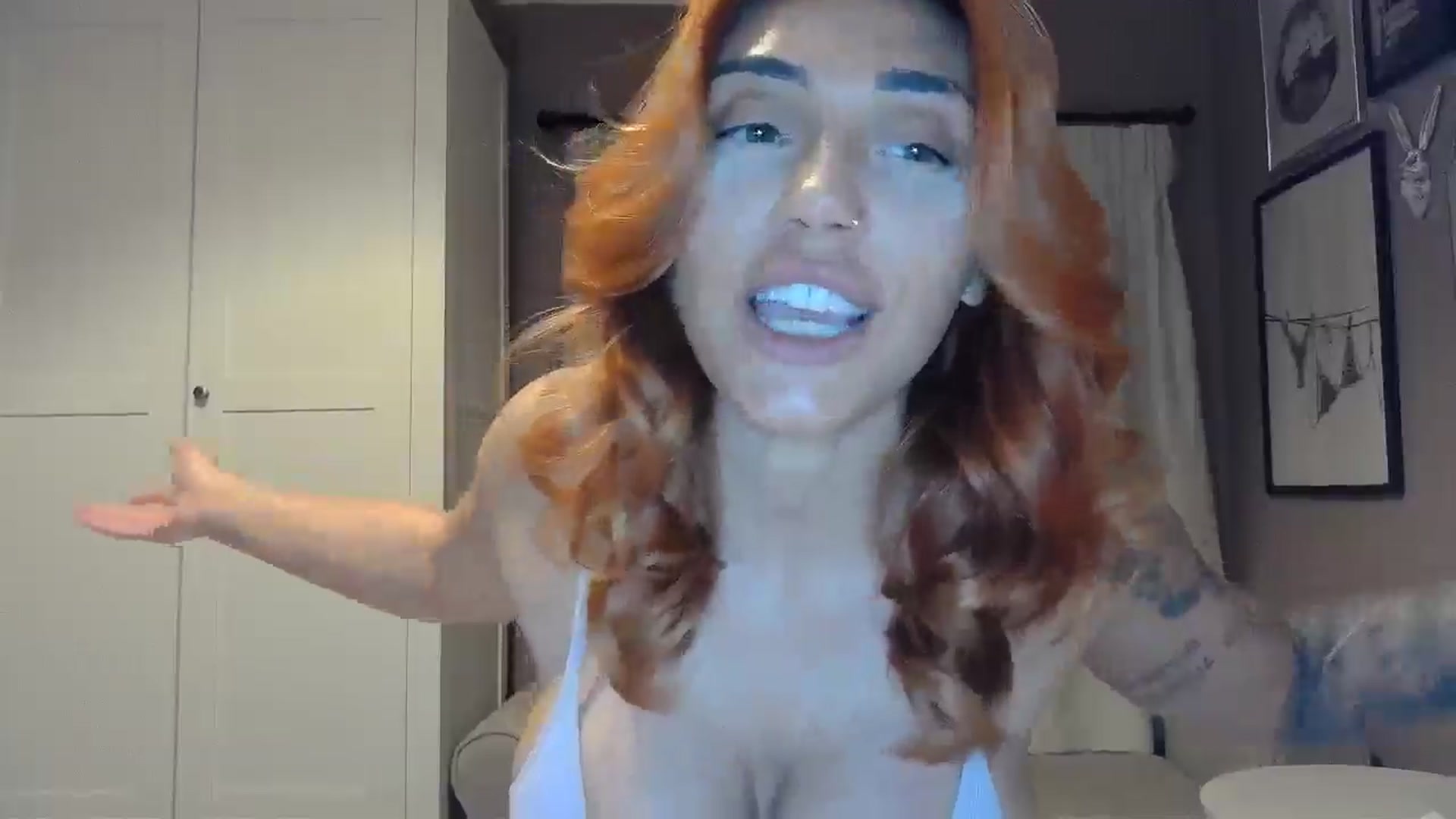 Gallery image thumbnail from EnglishRose3's myfreecams stream on, 03/09/2026, 08:19 image 12 of 20