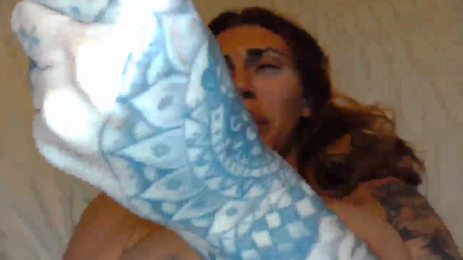 Gallery image thumbnail from EnglishRose3's myfreecams stream on, 03/11/2026, 21:22 image 19 of 20