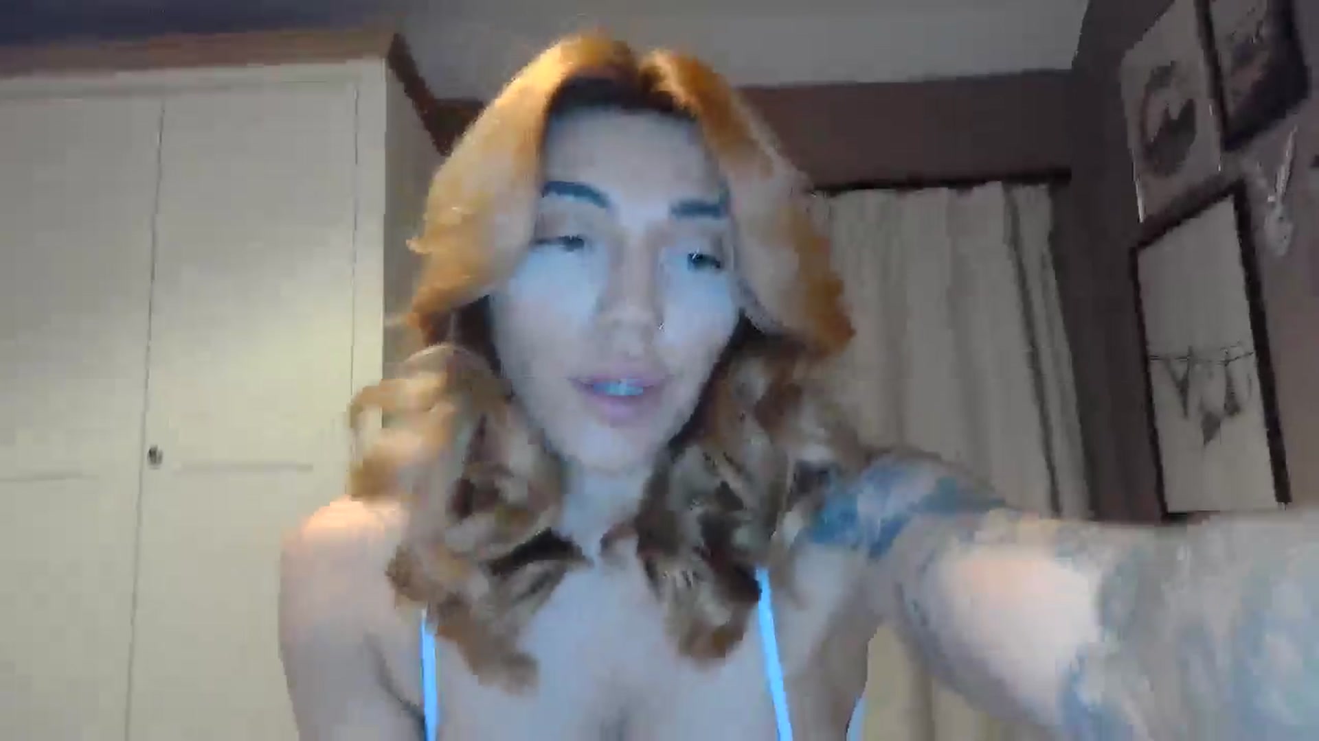 Gallery image thumbnail from EnglishRose3's myfreecams stream on, 03/20/2026, 07:59 image 10 of 20